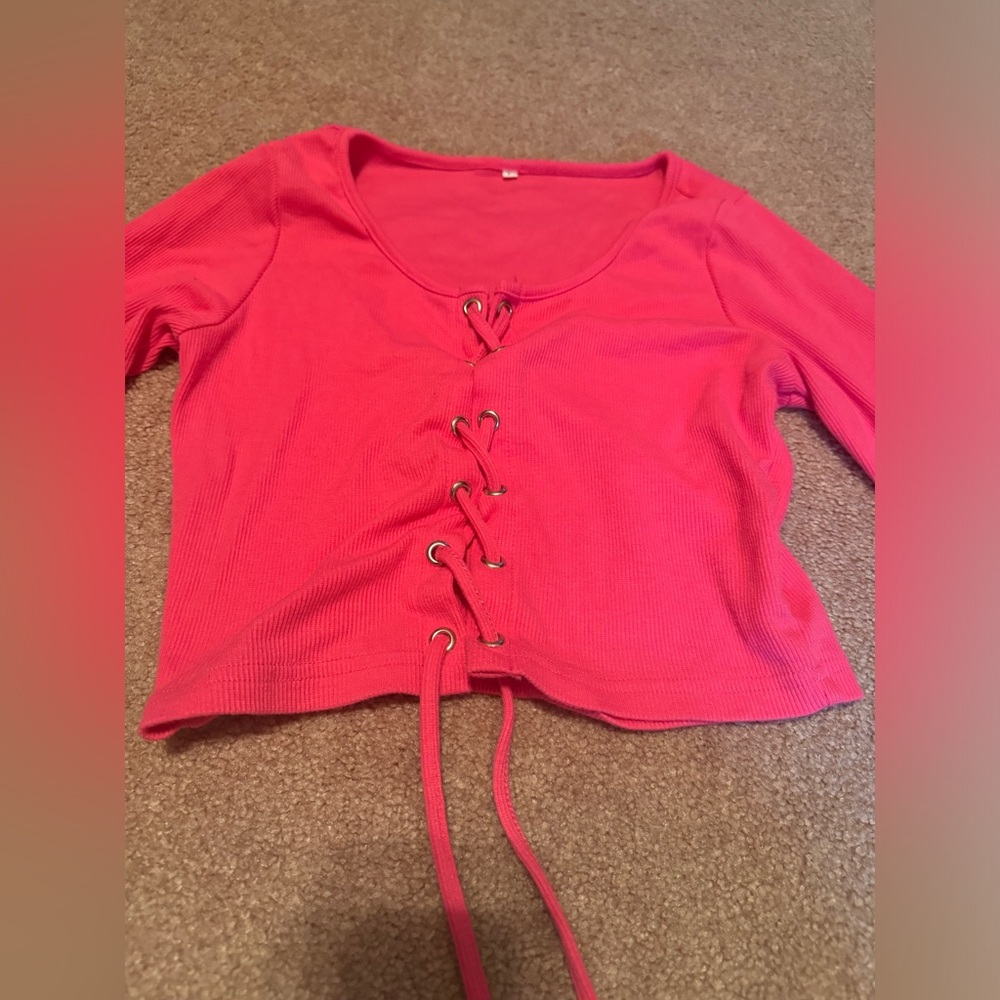 Women's Pink Lace-Up Crop Top✨